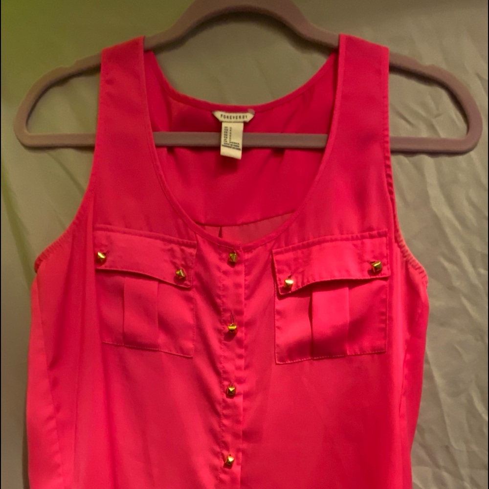 Fushia sleeveless blouse